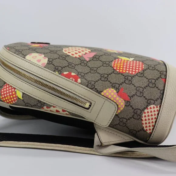 Gucci GG Supreme Canvas Le Pomme Apple Heart Backpack - Picture 4 of 16